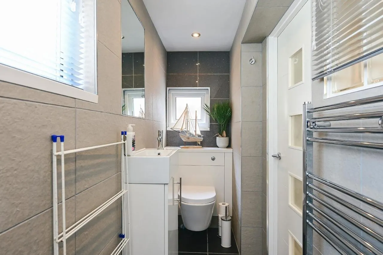 The Monopoly Breeze House - Your Dream Getaway With Wet Room In The Heart Of Brighton 0*,